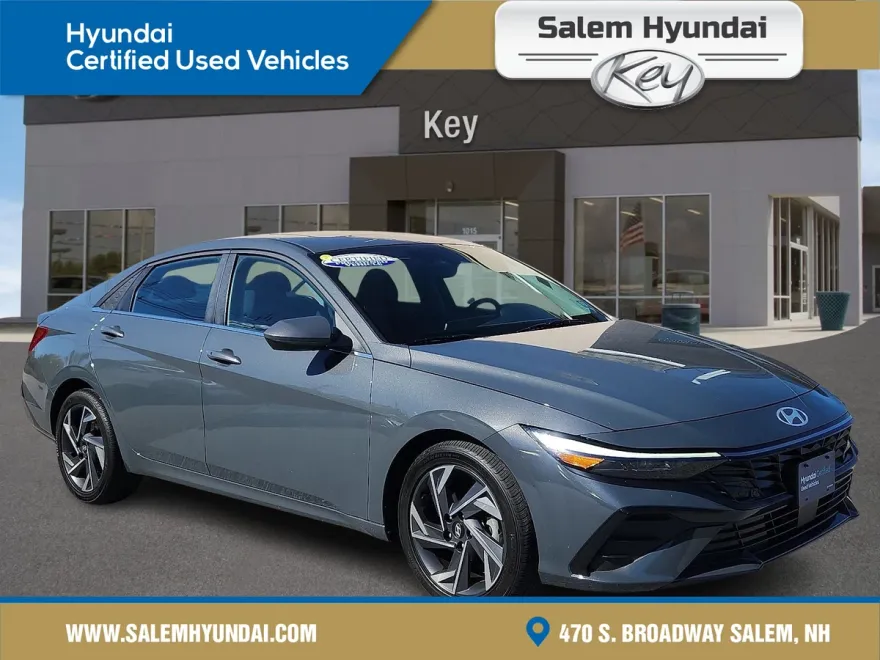 2024 Hyundai Elantra SEL Convenience photo 1