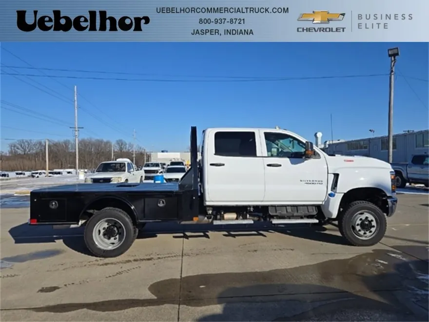 2024 Chevrolet Silverado 4500HD Work Truck photo 1