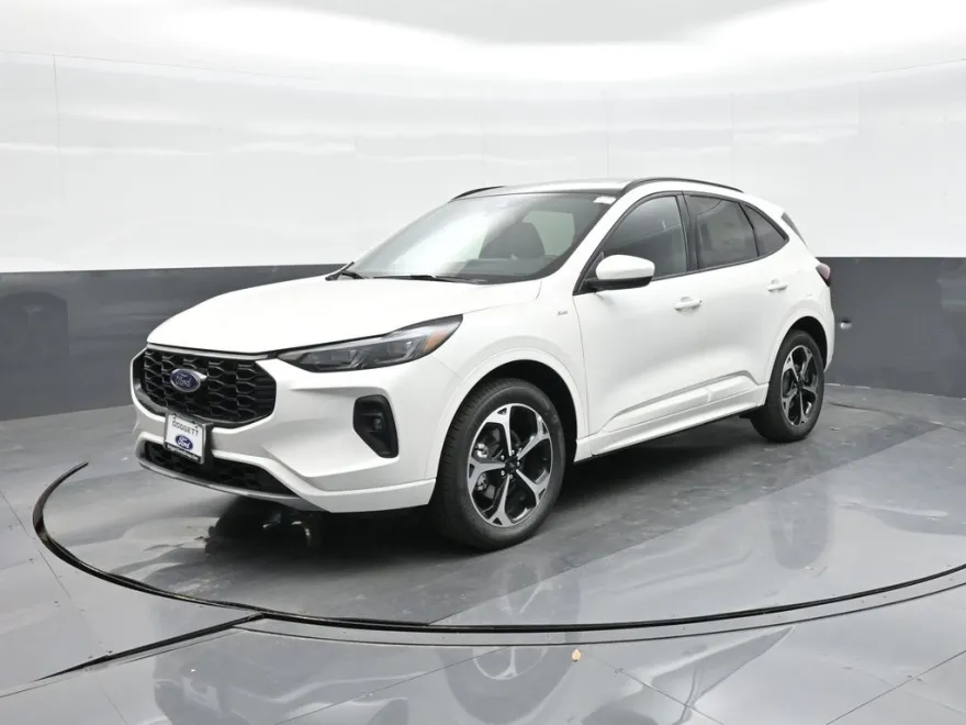 2025 Ford Escape ST-Line Elite photo 1