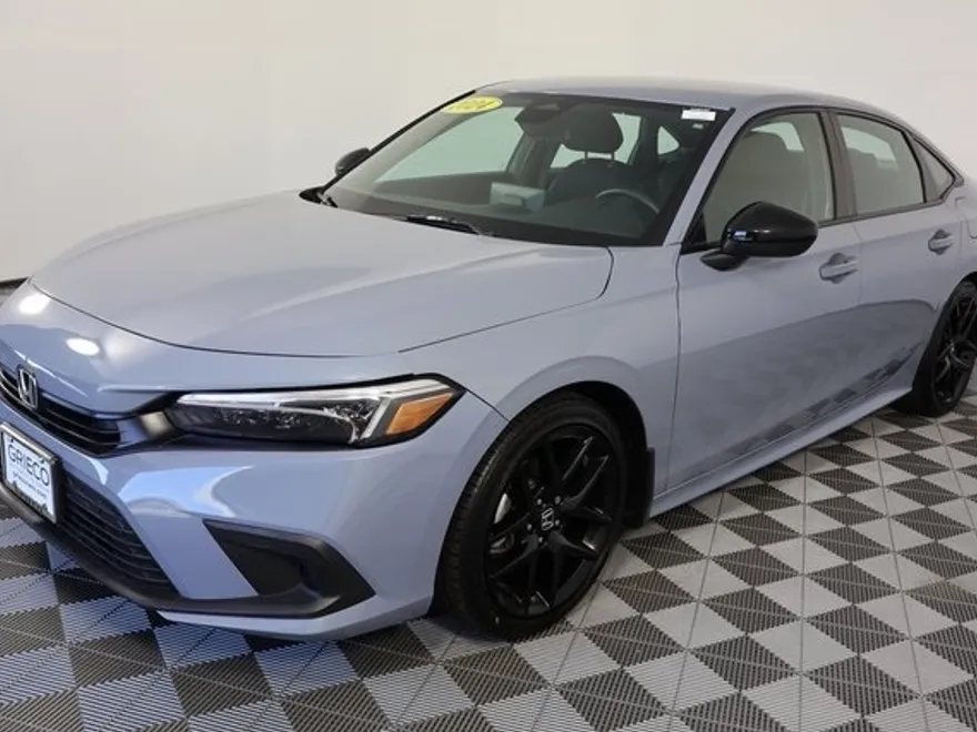 2024 Honda Civic Sport photo 1