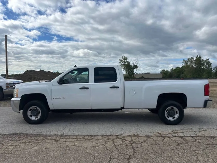 2009 Chevrolet Silverado 2500HD photo 1