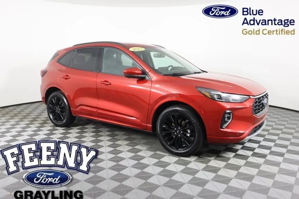 2023 Ford Escape ST-Line Elite photo 1