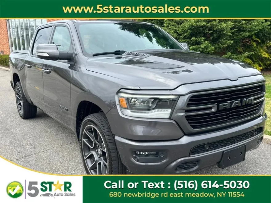 2020 Ram 1500 Sport photo 1