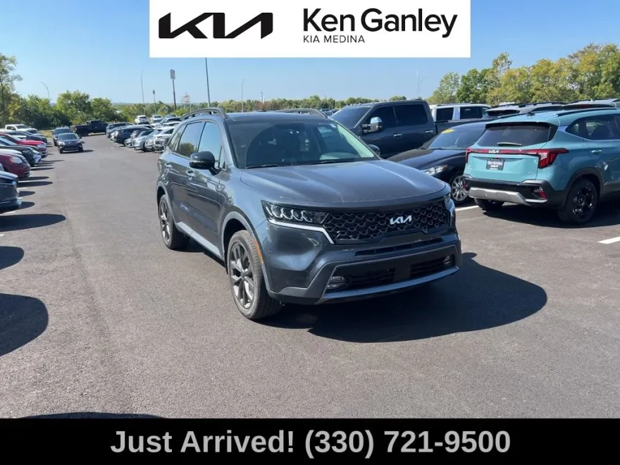 2022 Kia Sorento X-Line EX photo 1