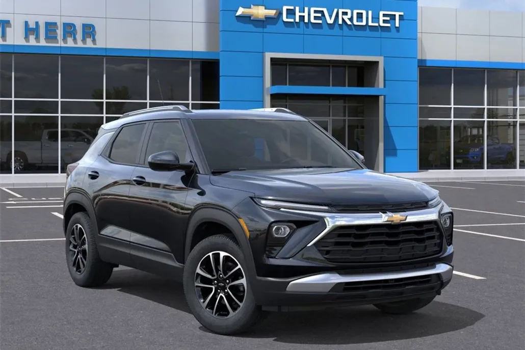 2026 Chevrolet Trailblazer LT photo 1