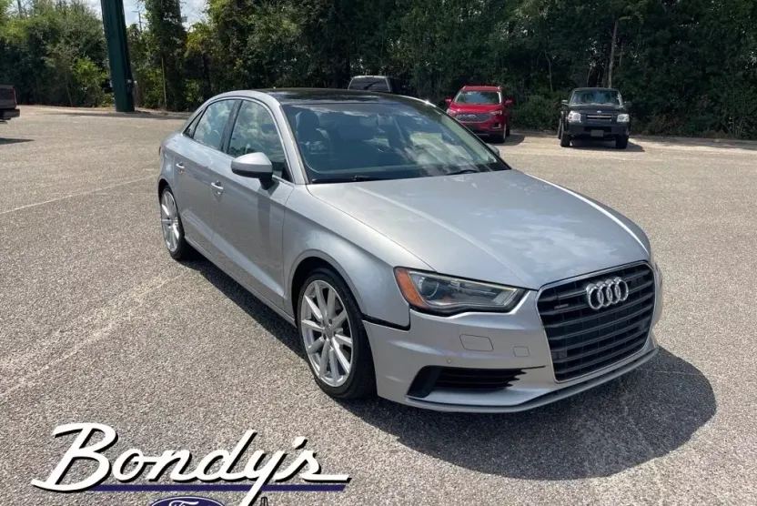2016 Audi A3 2.0T Premium Plus Quattro photo 1