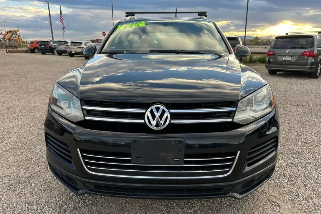 2014 Volkswagen Touareg V6 FSI TDI photo 1