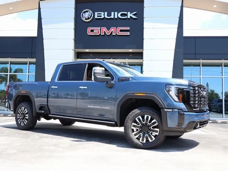 2025 Gmc Sierra 2500 HD Denali Ultimate photo 1