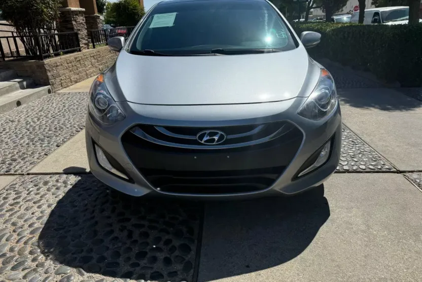 2014 Hyundai Elantra GT photo 1
