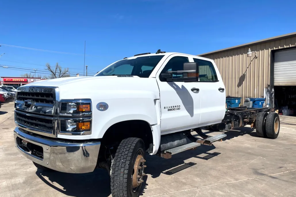 2020 Chevrolet Silverado 6500HD photo 1