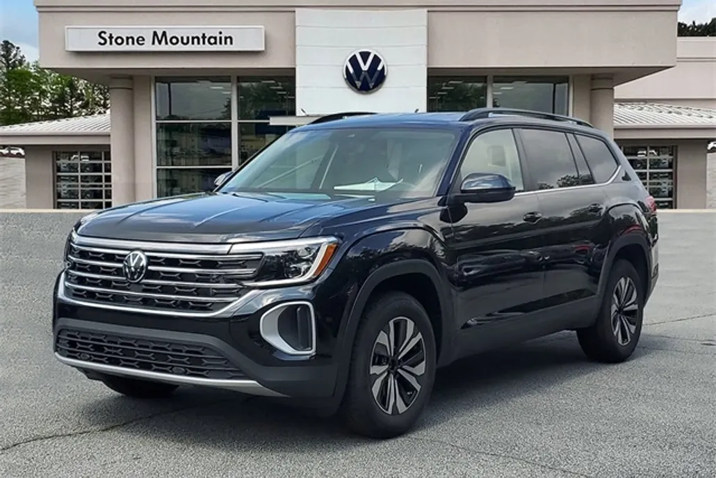 2026 Volkswagen Atlas SE photo 1