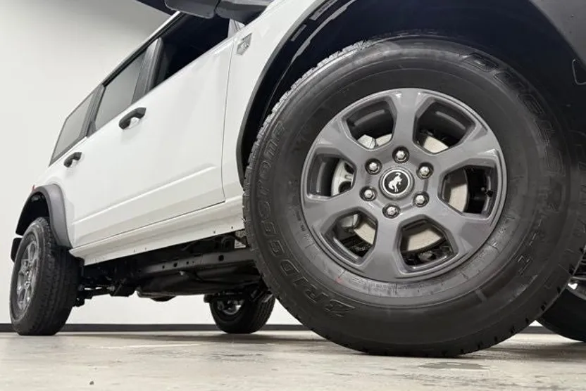 2025 Ford Bronco Big Bend photo 1