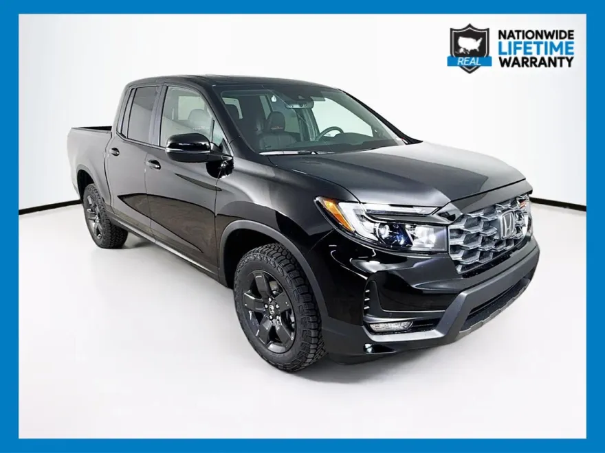 2026 Honda Ridgeline TrailSport photo 1