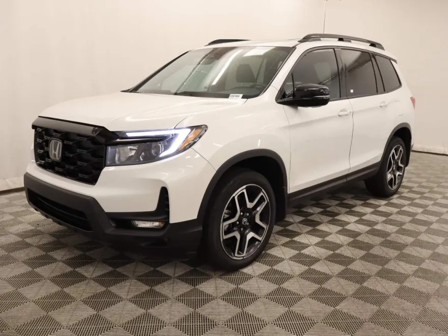 2022 Honda Passport Elite photo 1