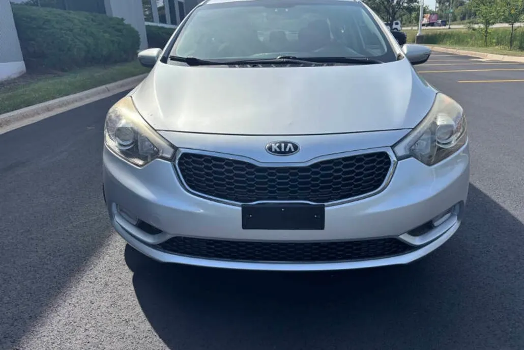 2014 Kia Forte EX photo 1