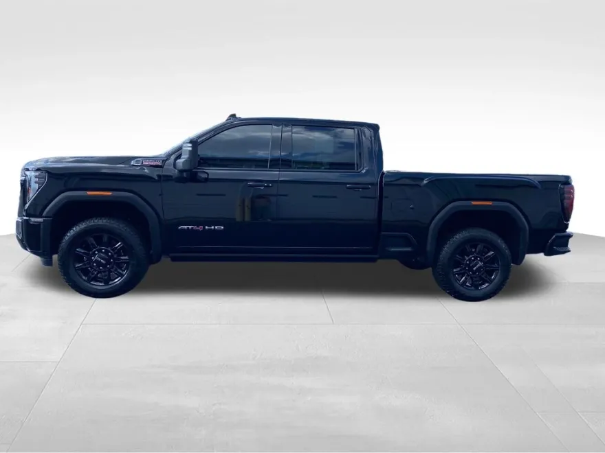 2025 Gmc Sierra HD AT4 photo 1
