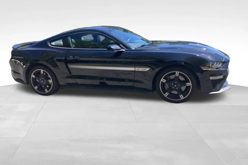 2021 Ford Mustang GT Premium photo 1