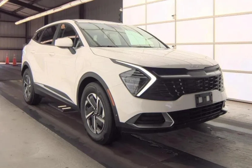 2025 Kia Sportage Hybrid LX photo 1