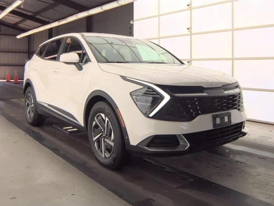 2025 Kia Sportage Hybrid LX photo 1
