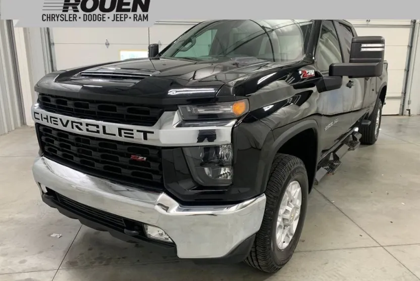 2021 Chevrolet Silverado 2500HD LT photo 1