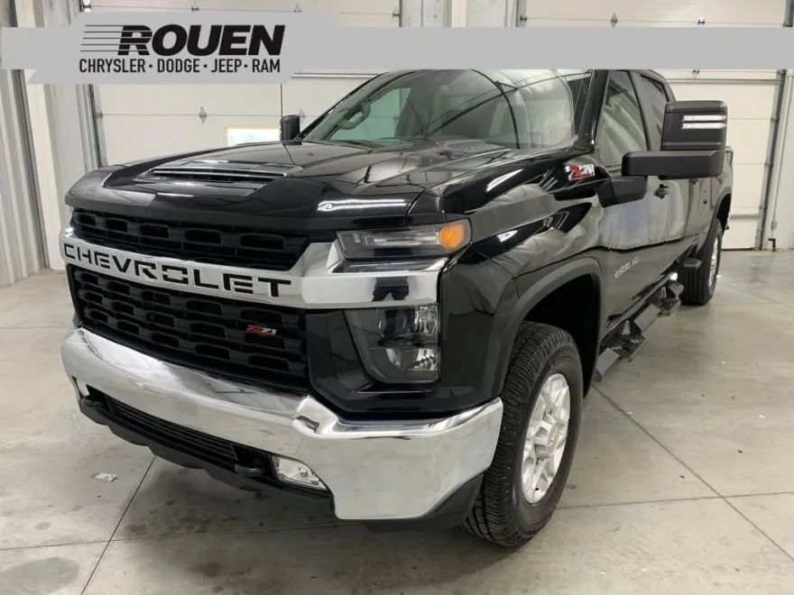 2021 Chevrolet Silverado 2500HD LT photo 1