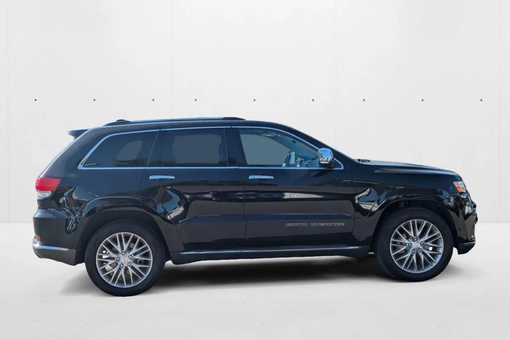 2018 Jeep Grand Cherokee Summit Sport photo 1