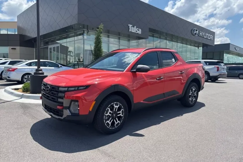 2025 Hyundai Santa Cruz XRT photo 1