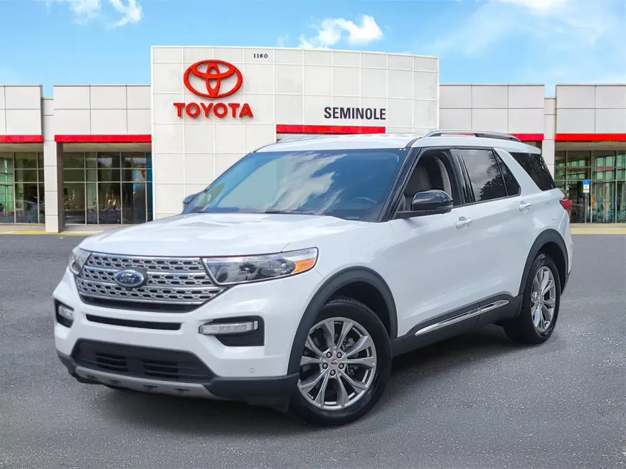 2022 Ford Explorer Limited photo 1