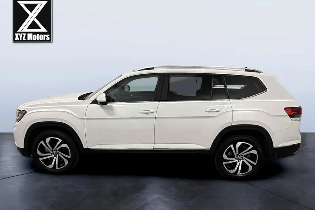 2023 Volkswagen Atlas SEL photo 1