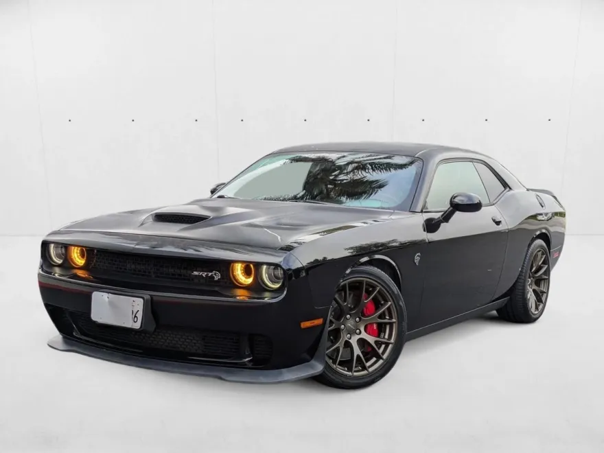2016 Dodge Challenger SRT8 Hellcat photo 1