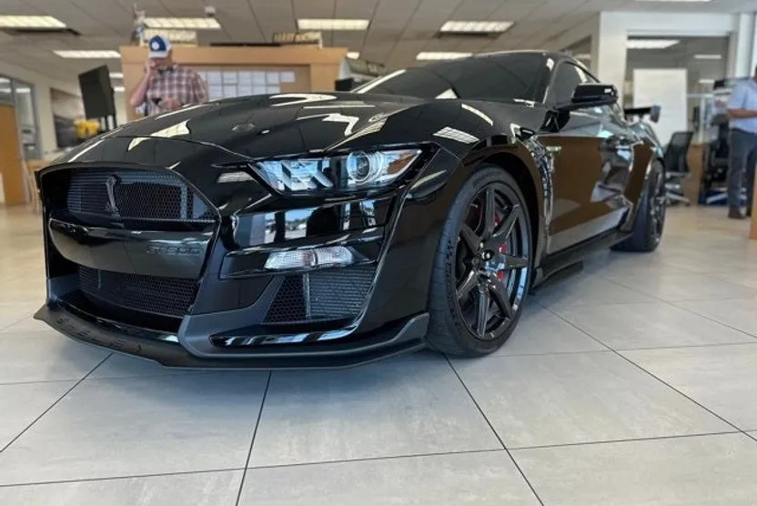 2022 Ford Mustang Shelby GT500 photo 1