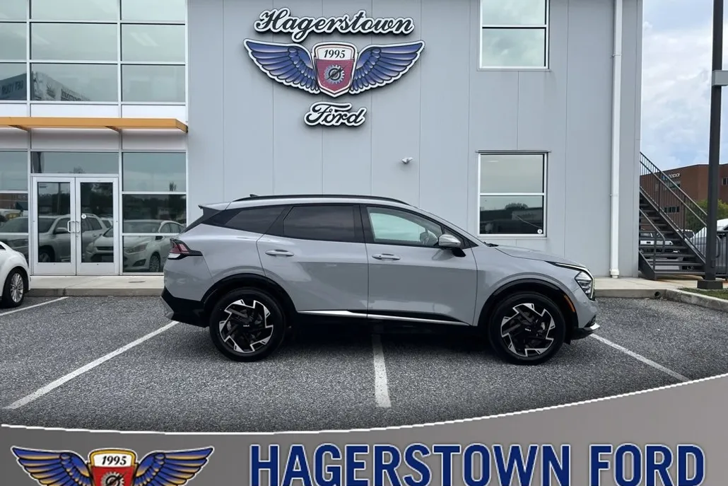 2023 Kia Sportage photo 1