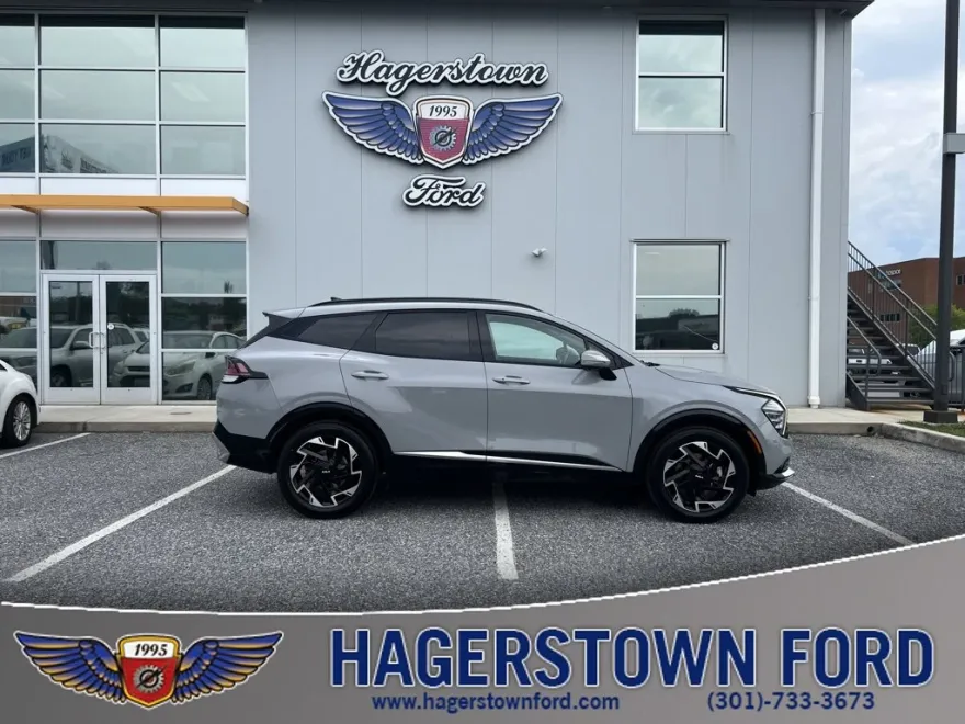 2023 Kia Sportage photo 1