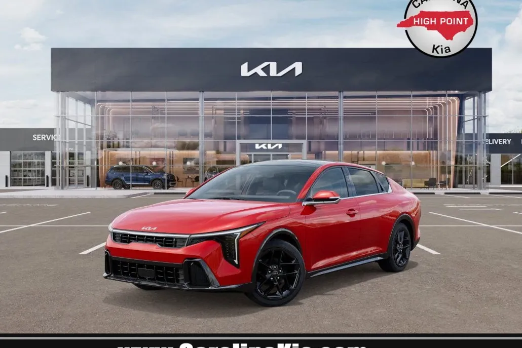 2025 Kia K4 GT-Line Turbo photo 1