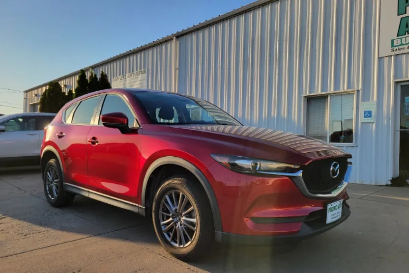 2018 Mazda CX-5 Sport photo 1