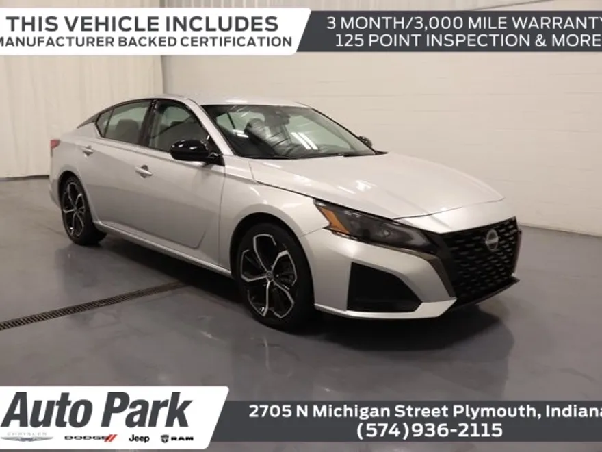 2024 Nissan Altima 2.5 SR photo 1