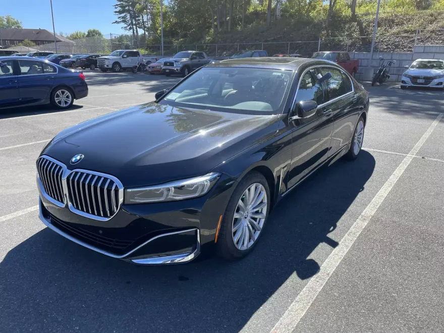 2022 Bmw 740i xDrive Sedan photo 1