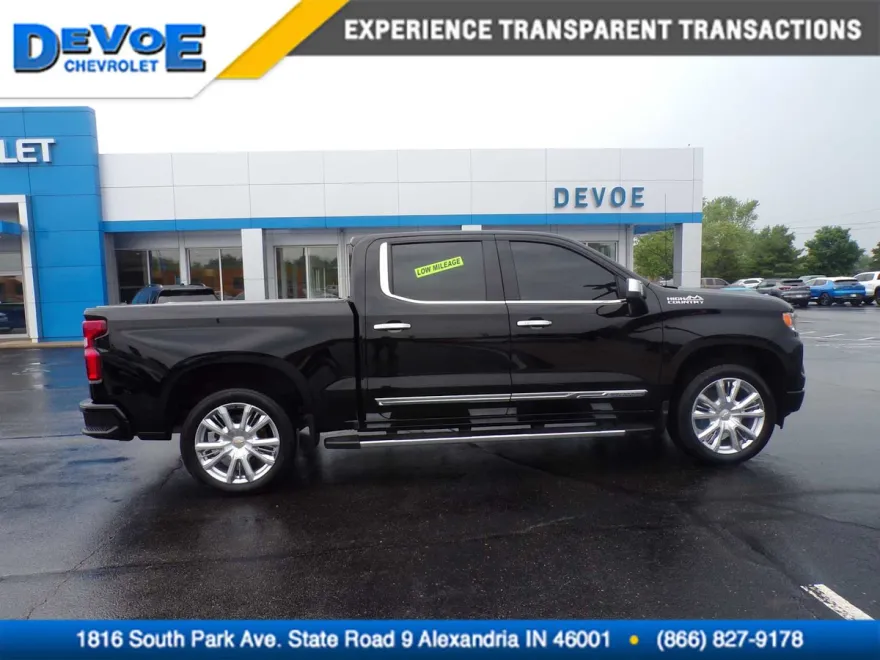 2024 Chevrolet Silverado 1500 High Country photo 1