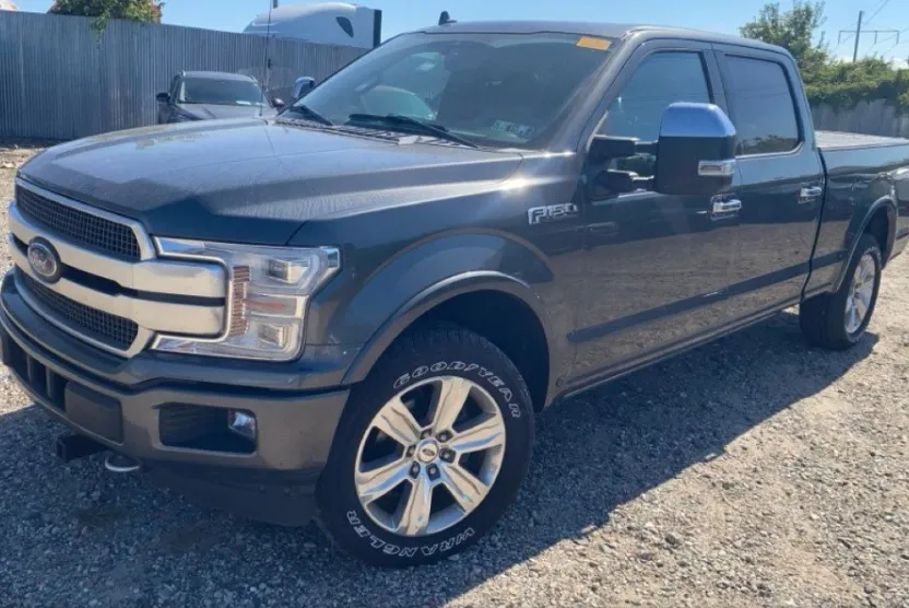 2018 Ford F-150 photo 1