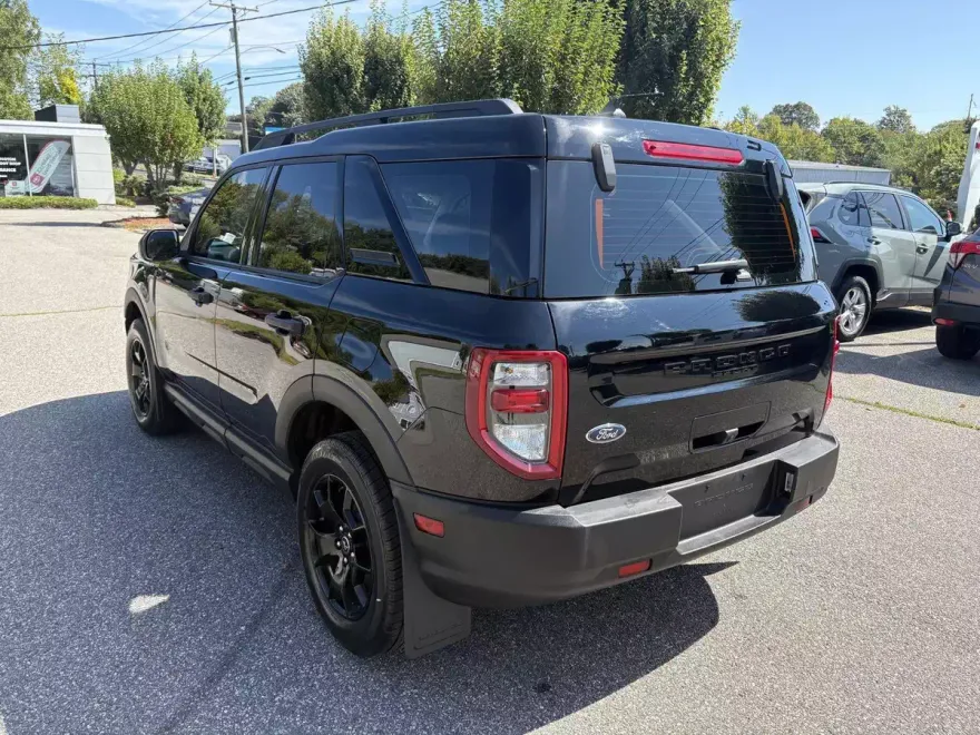 2022 Ford Bronco Sport Base photo 1