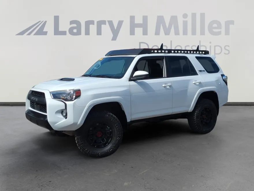 2022 Toyota 4Runner TRD Pro photo 1
