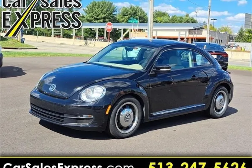 2013 Volkswagen Beetle TDI photo 1