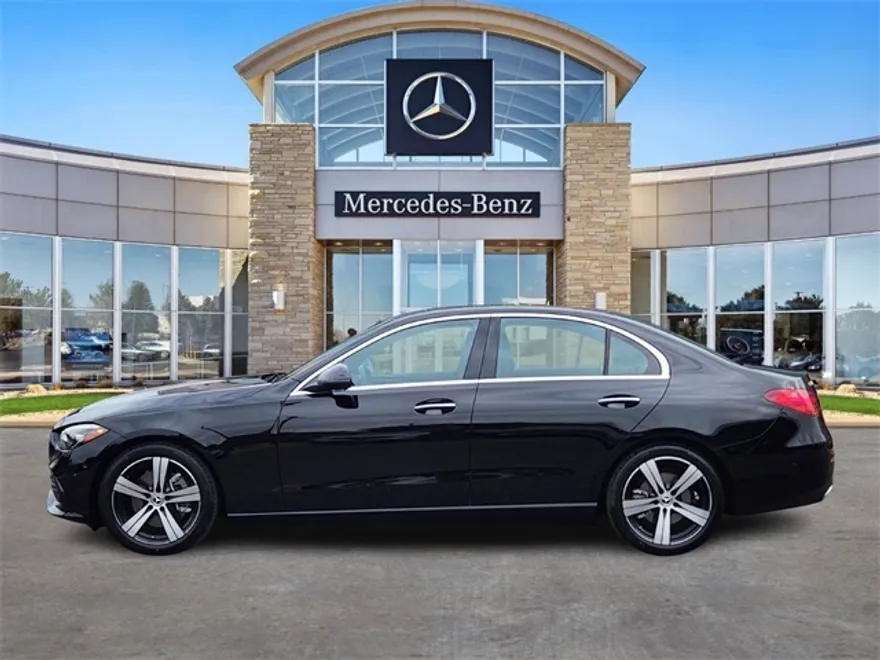 2025 Mercedes Benz C 300 4MATIC photo 1
