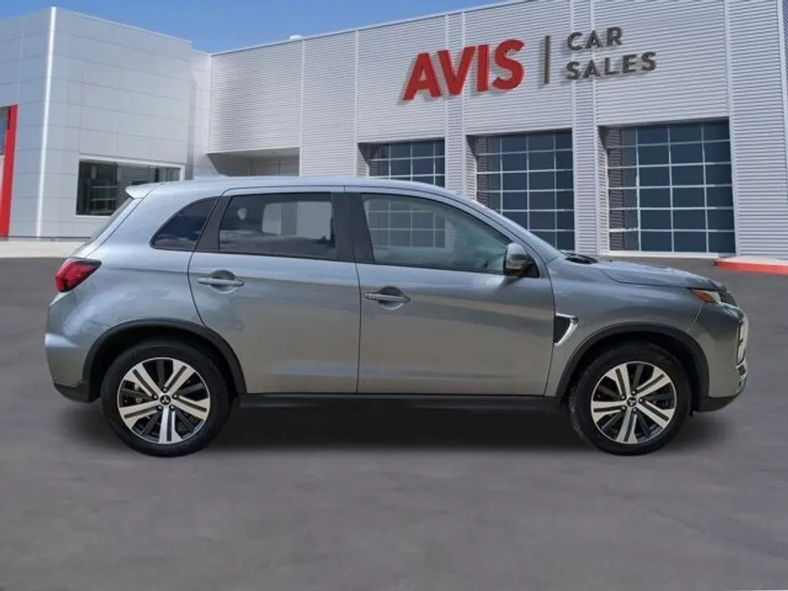 2024 Mitsubishi Outlander Sport ES LE SE photo 1