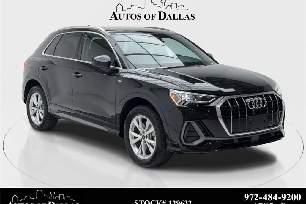 2024 Audi Q3 S line Premium Plus photo 1
