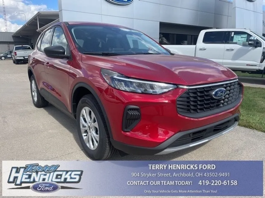 2026 Ford Escape Active photo 1