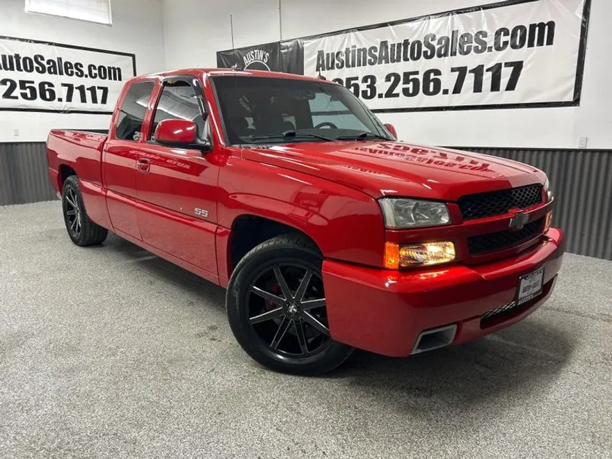 2003 Chevrolet Silverado 1500 SS Base photo 1