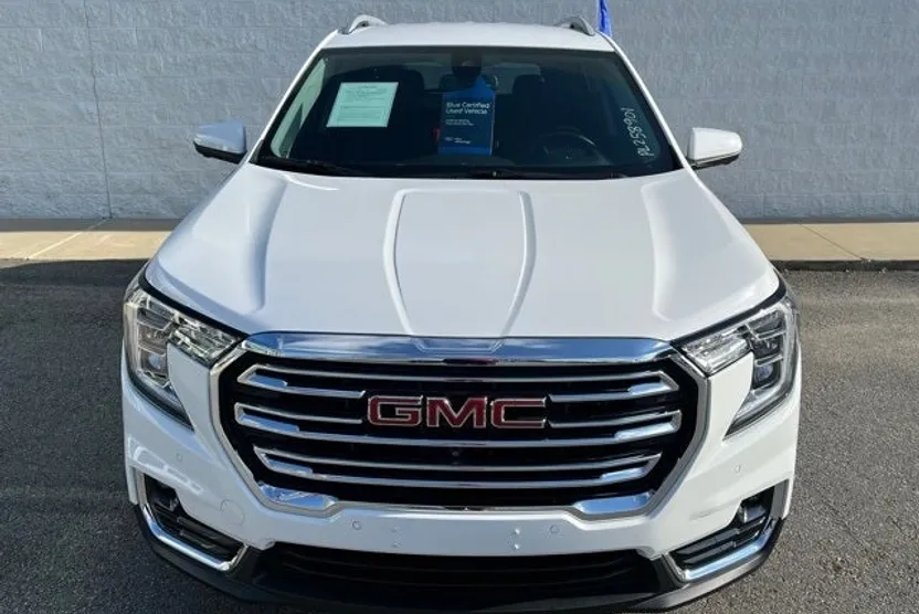 2023 Gmc Terrain SLT photo 1