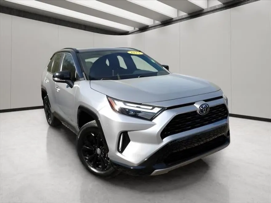2023 Toyota RAV4 Hybrid XSE photo 1