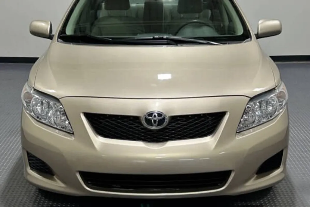 2009 Toyota Corolla Base photo 1